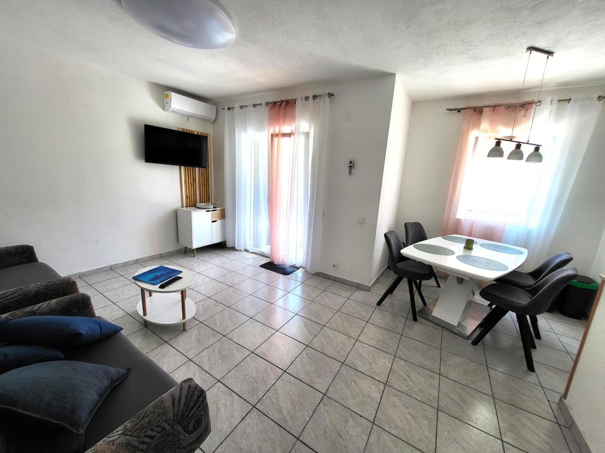 Apartments Pitve ييلسا المظهر الخارجي الصورة
