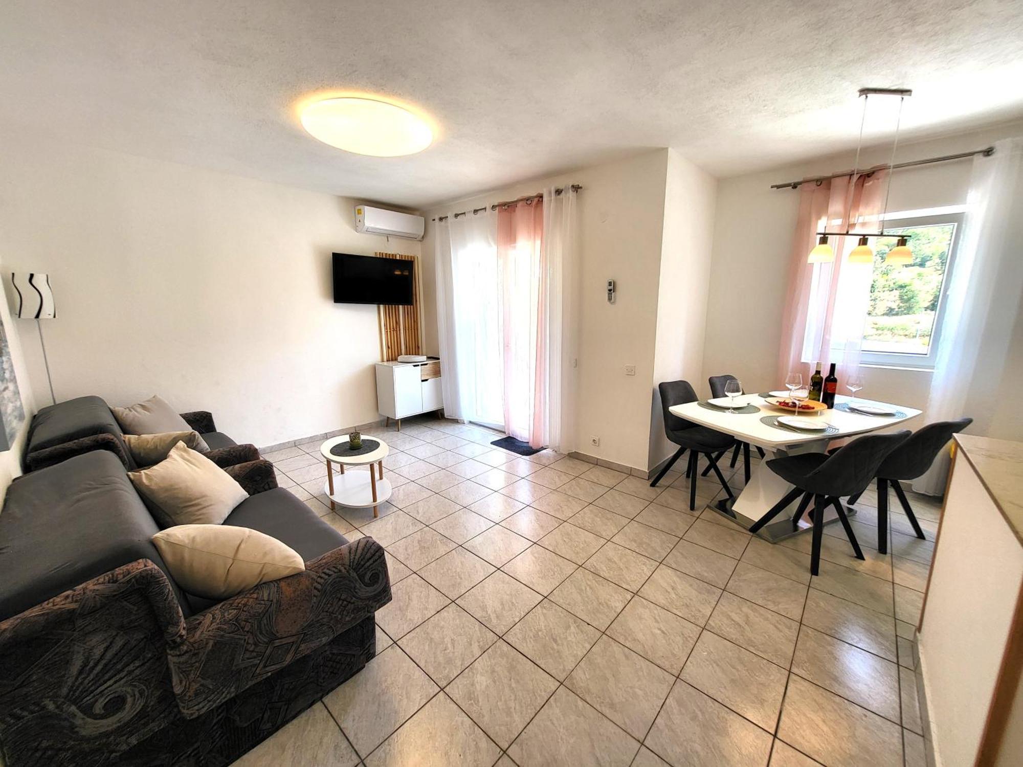 Apartments Pitve ييلسا المظهر الخارجي الصورة
